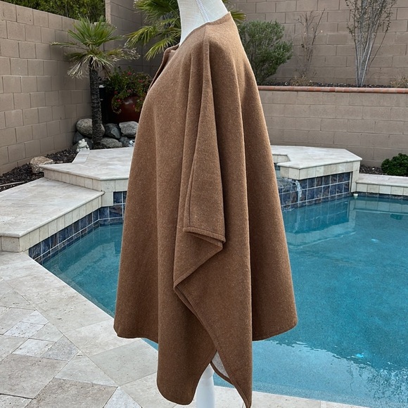 TREASURE & BOND Blanket/Poncho/Cape -Snap Front - OS - Picture 4 of 9